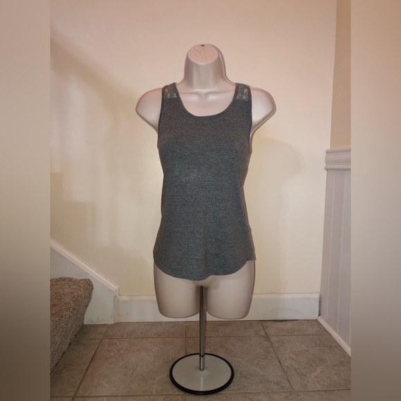 Gray top from I’m in love with DEREK in a size large - Picture 2 of 13